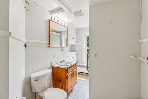 115 Main Street Bowdoinham ME 04008