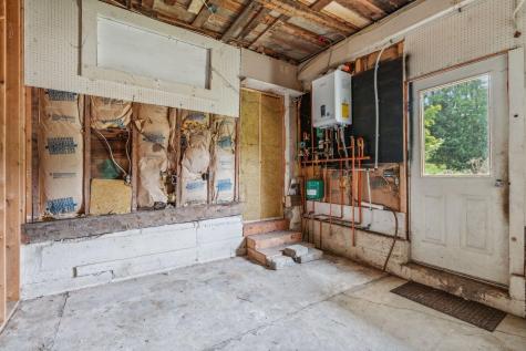 115 Main Street Bowdoinham ME 04008