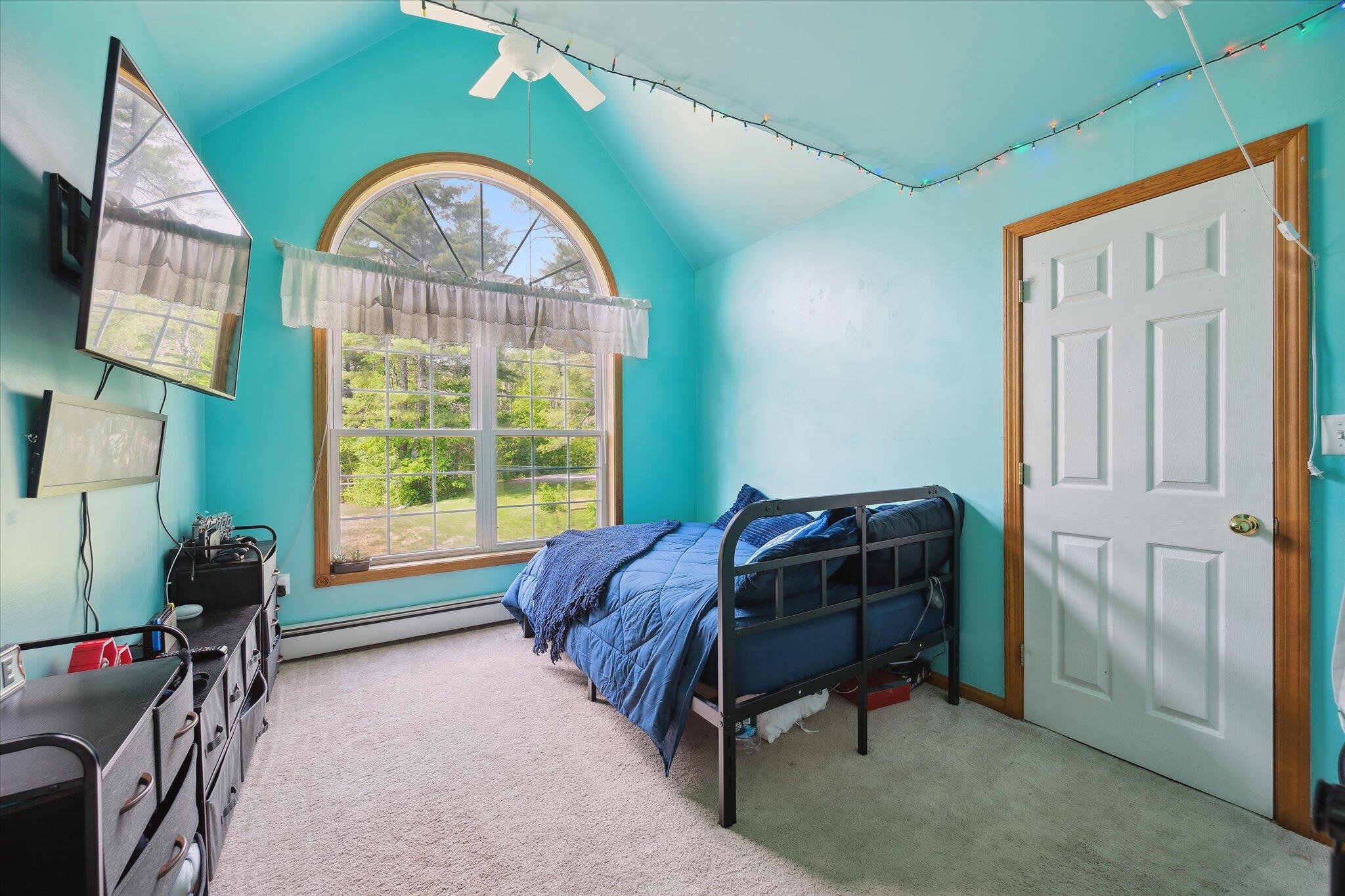 692 Kennebec Road Hampden ME 04444