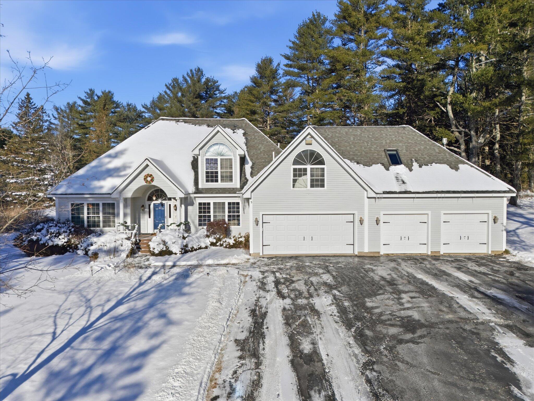 692 Kennebec Road Hampden ME 04444