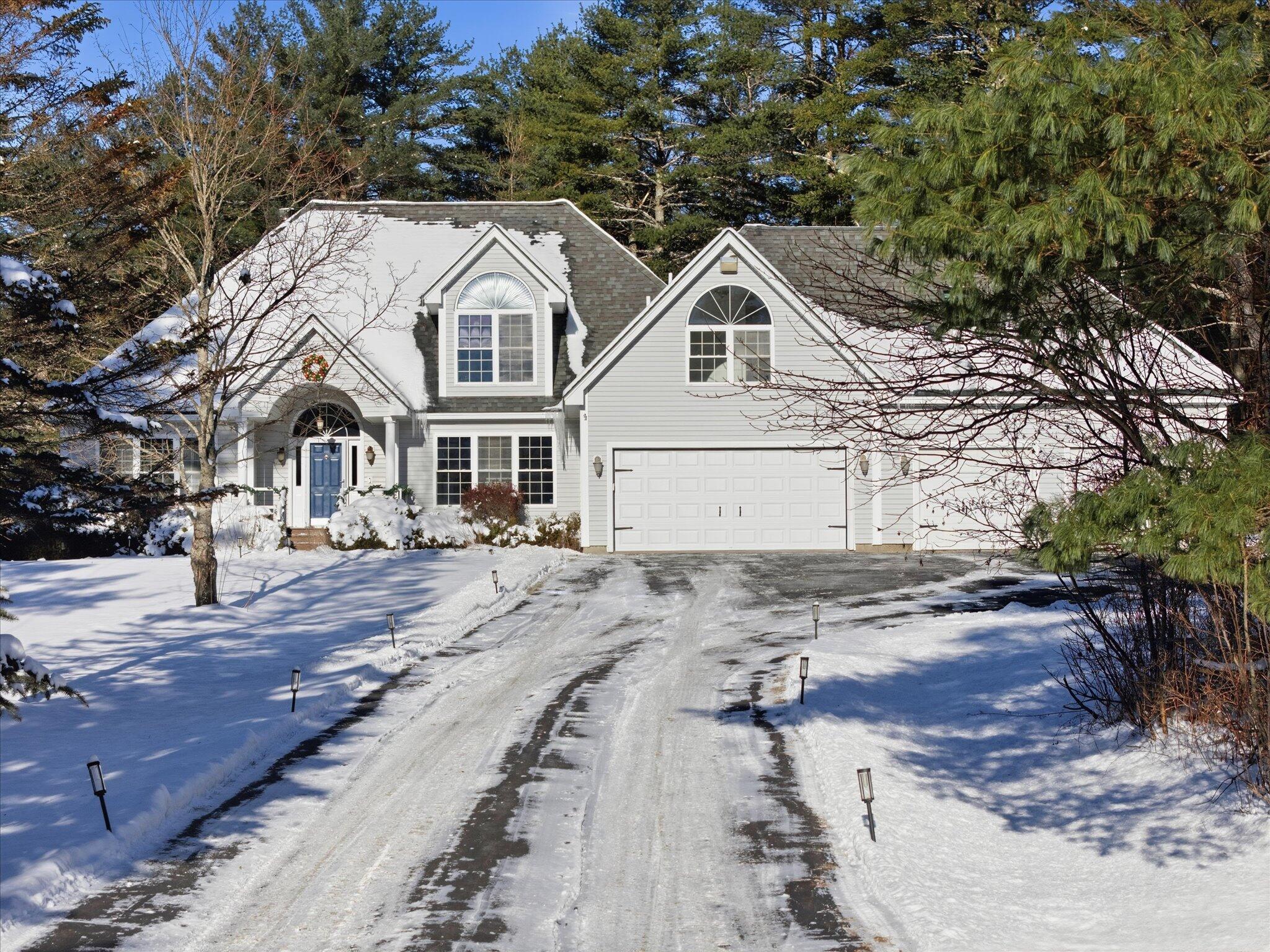 692 Kennebec Road Hampden ME 04444