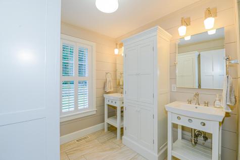 135 Jackson Cove Road Naples ME 04055
