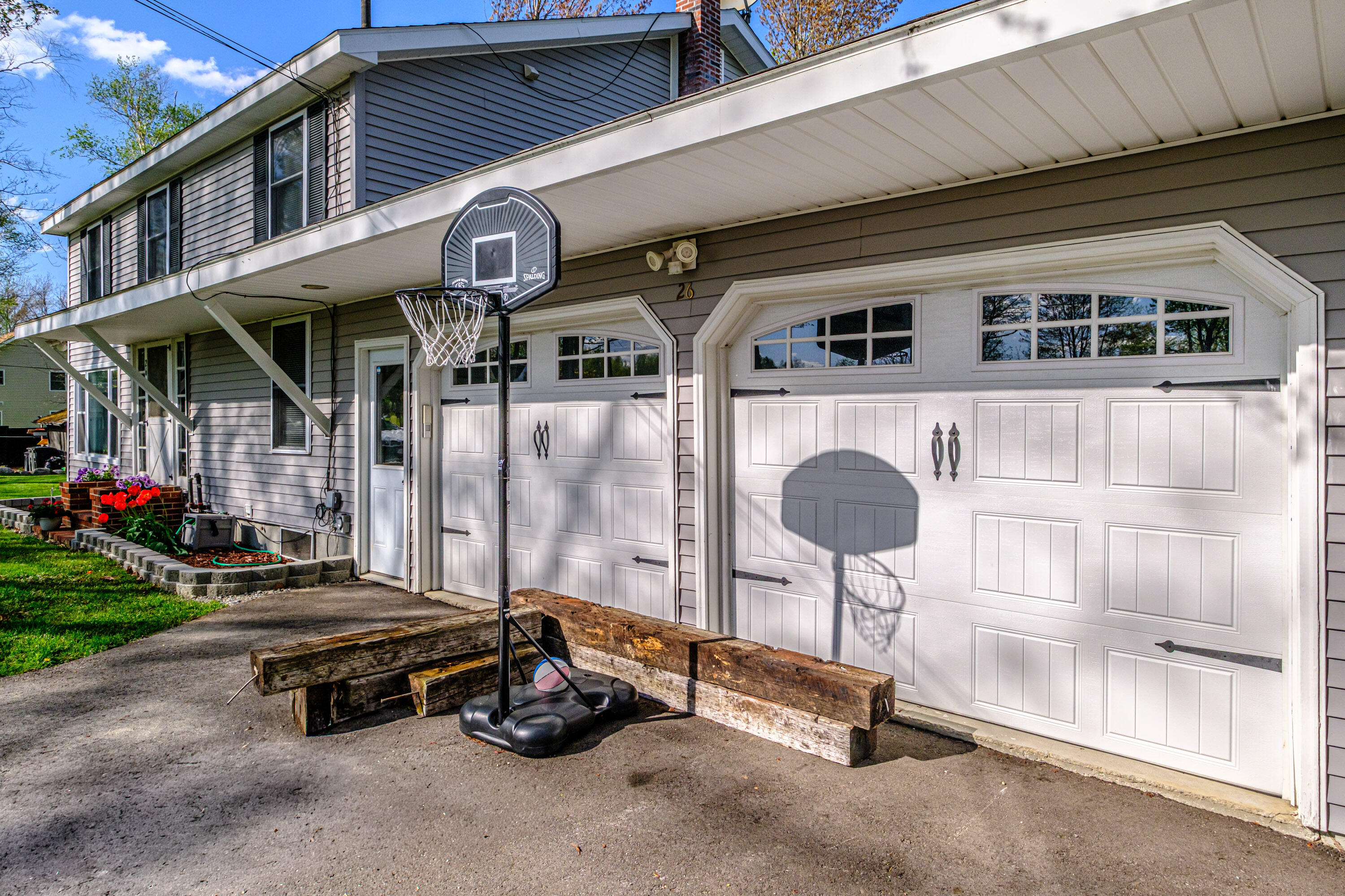 26 Lester Lane Burnham ME 04922
