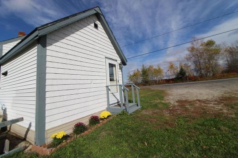123 Front Ridge Road Penobscot ME 04476