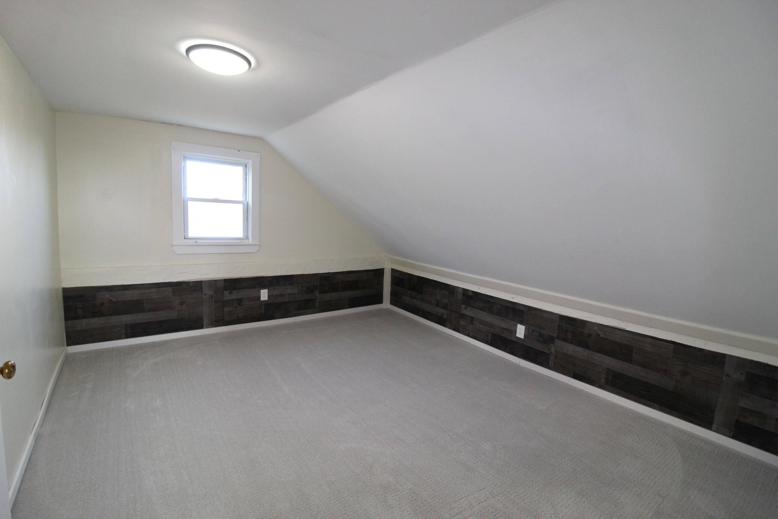 123 Front Ridge Road Penobscot ME 04476