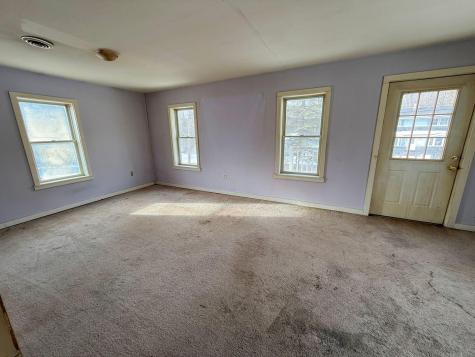 2509 Essex Street Orono ME 04473