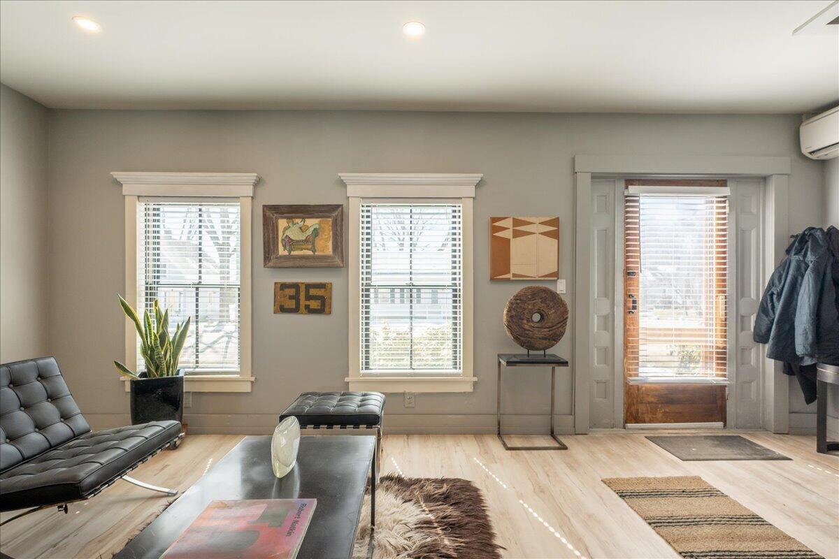 17 Mountain Street Camden ME 04843