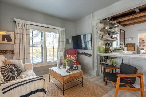 17 Mountain Street Camden ME 04843