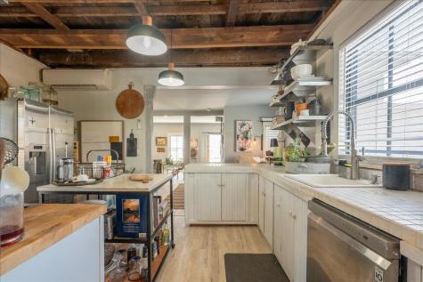 17 Mountain Street Camden ME 04843