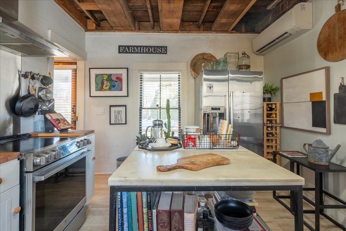 17 Mountain Street Camden ME 04843