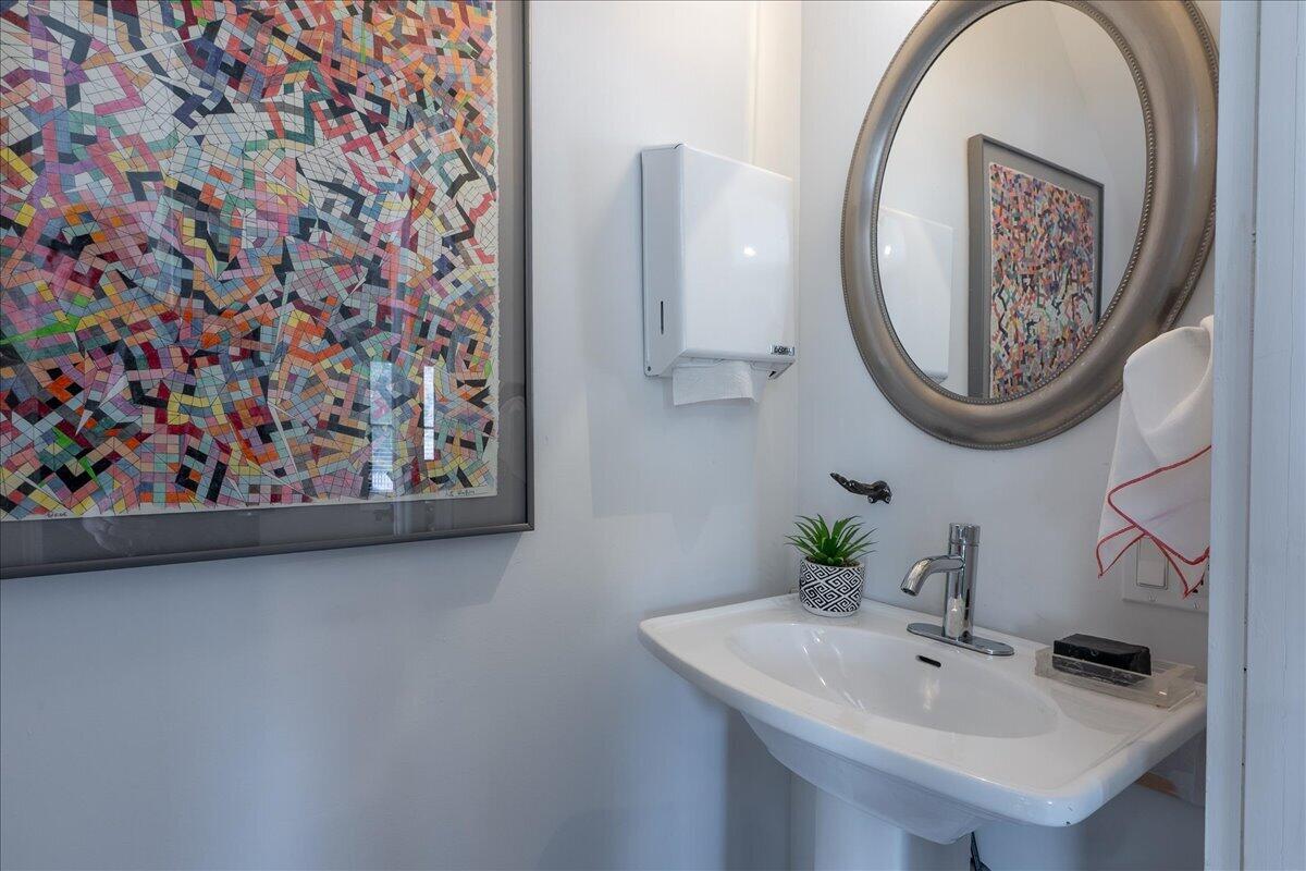 17 Mountain Street Camden ME 04843