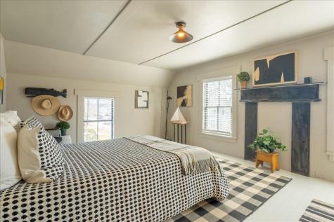 17 Mountain Street Camden ME 04843