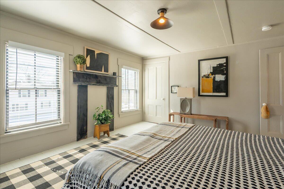 17 Mountain Street Camden ME 04843