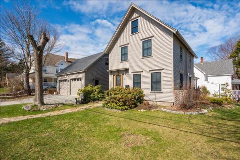 17 Mountain Street Camden ME 04843