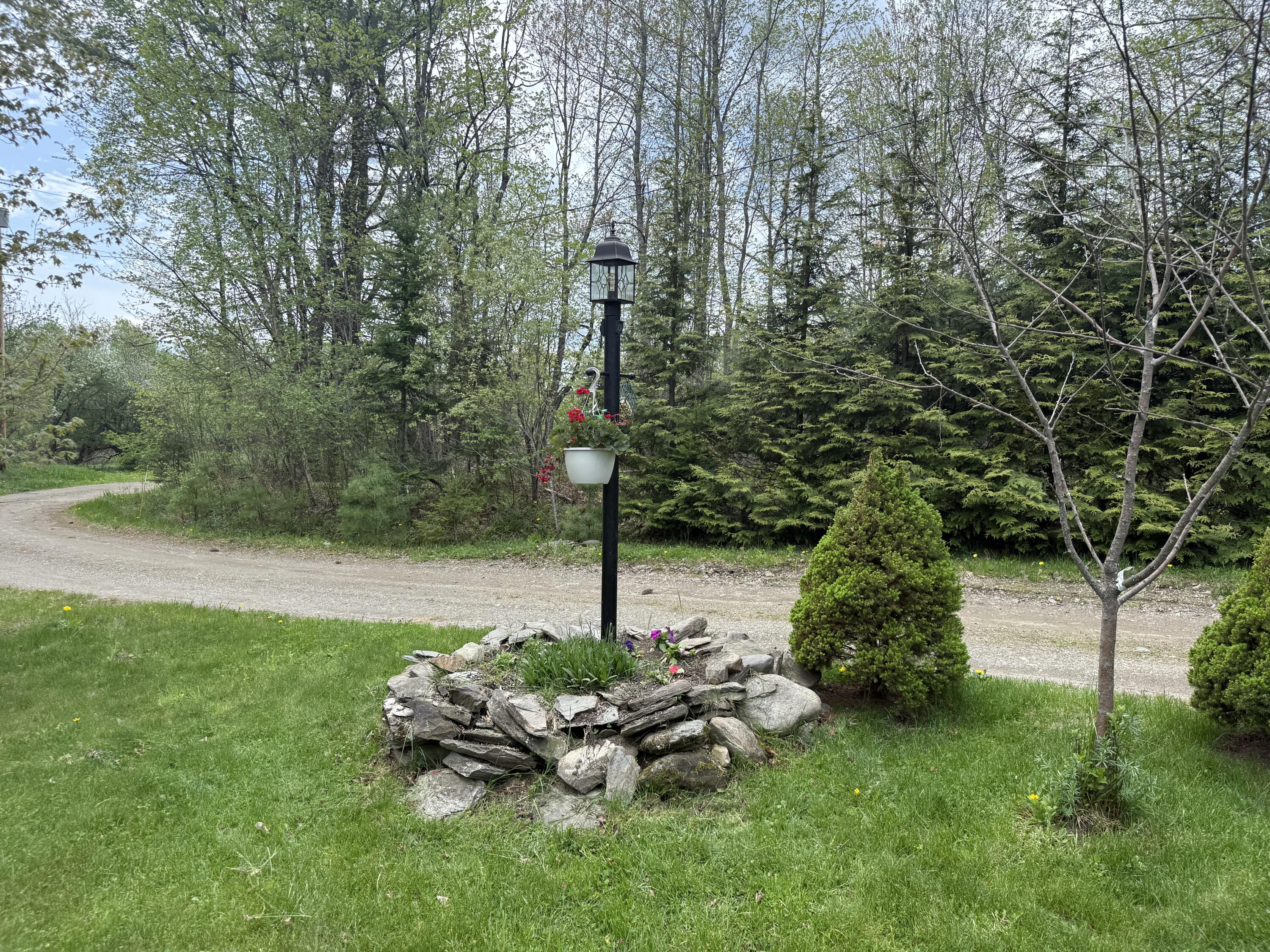 105 Cross Road Stetson ME 04488