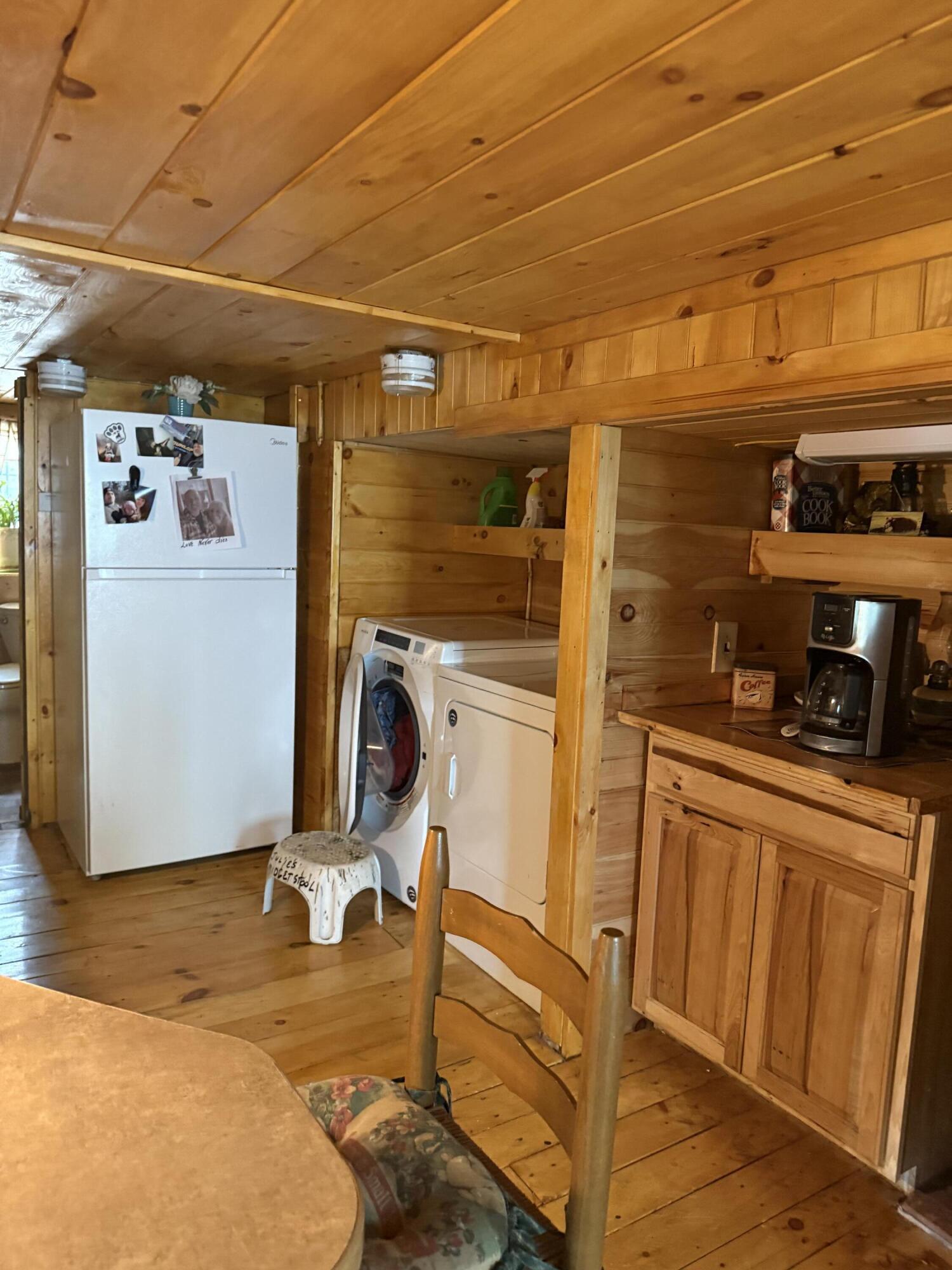 105 Cross Road Stetson ME 04488