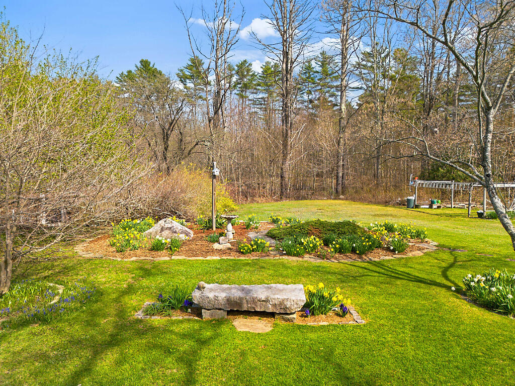 1023 Pond Road Sidney ME 04330