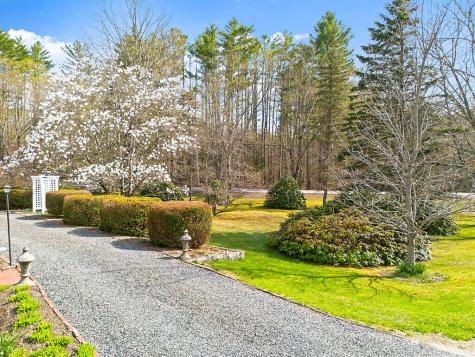 1023 Pond Road Sidney ME 04330