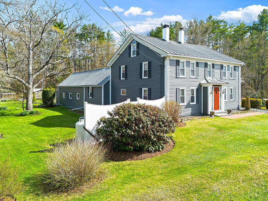 1023 Pond Road Sidney ME 04330