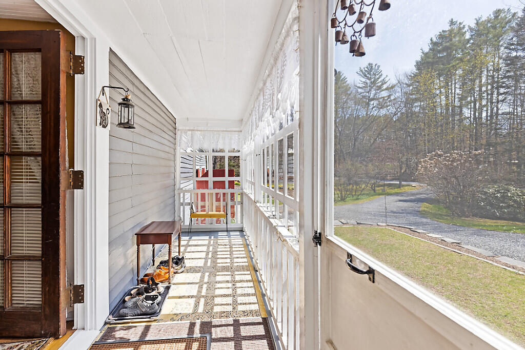 1023 Pond Road Sidney ME 04330