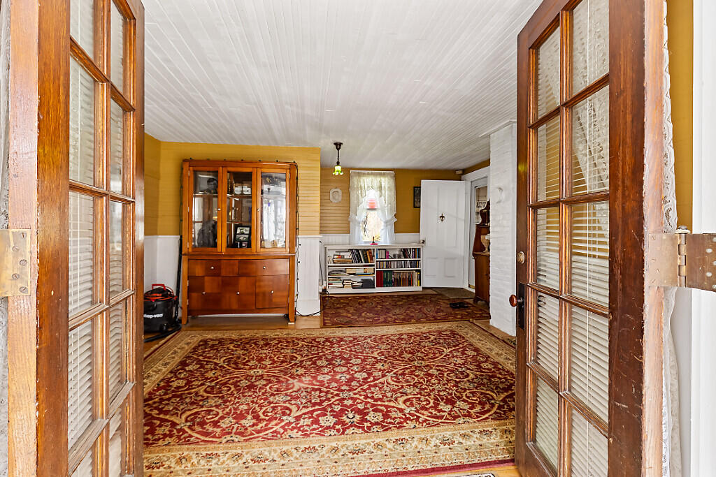 1023 Pond Road Sidney ME 04330