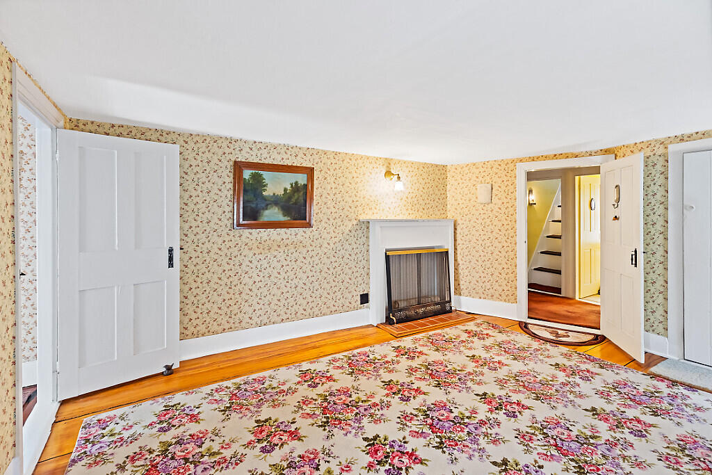 1023 Pond Road Sidney ME 04330