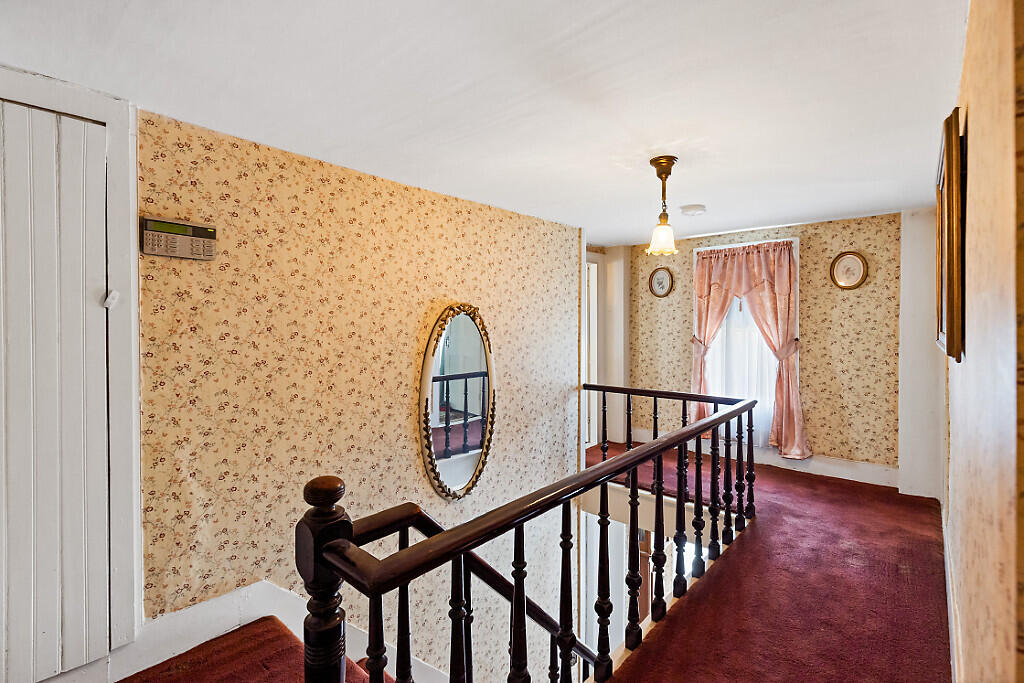 1023 Pond Road Sidney ME 04330