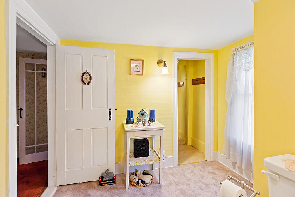 1023 Pond Road Sidney ME 04330