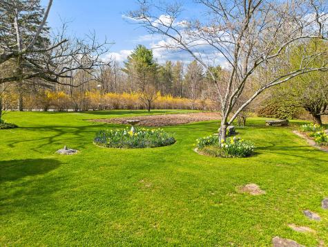 1023 Pond Road Sidney ME 04330