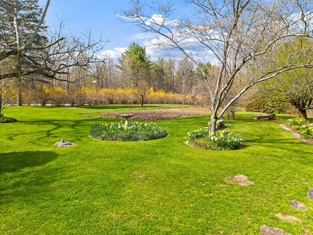 1023 Pond Road Sidney ME 04330