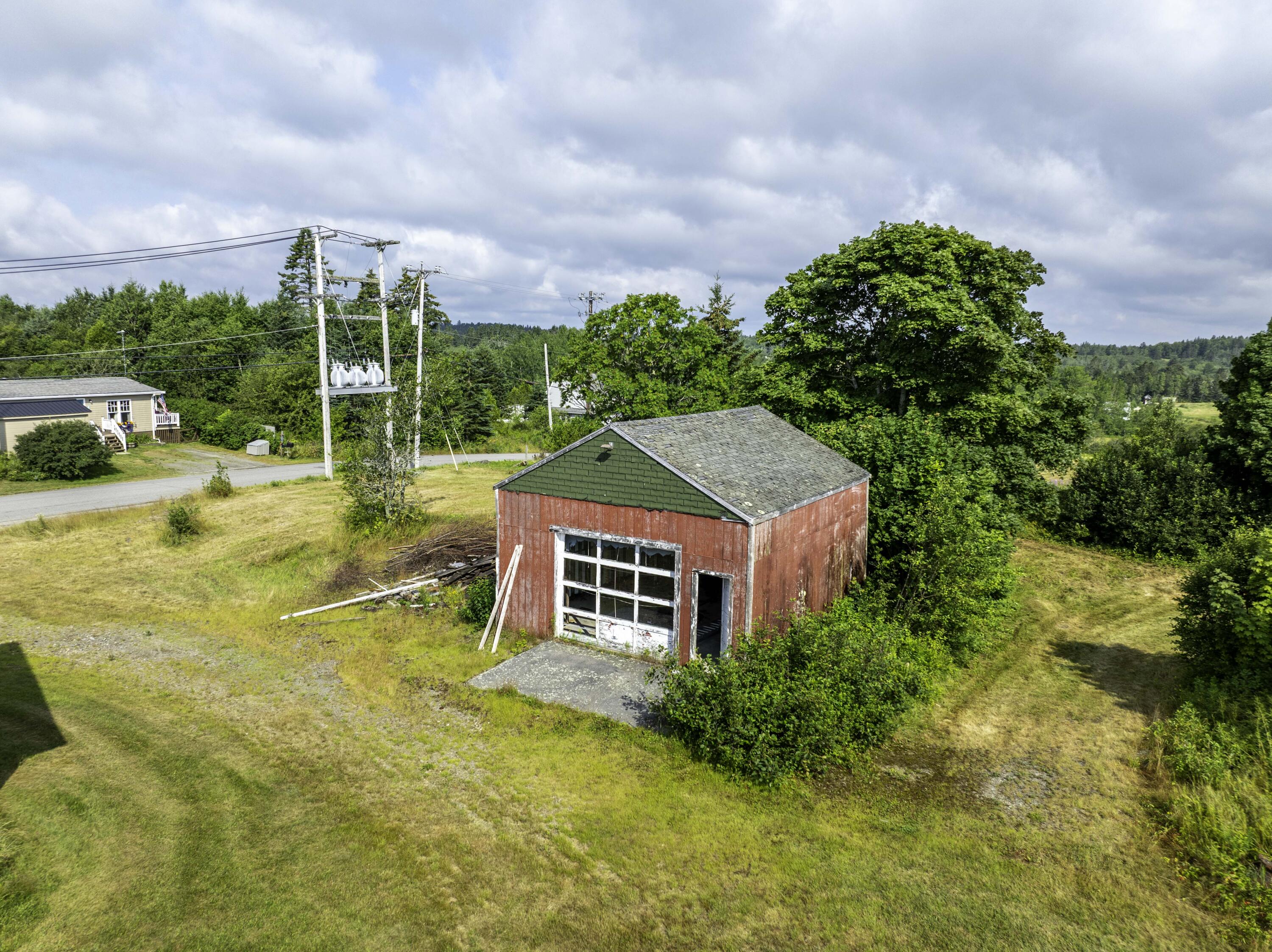 253 County Road Lubec ME 04652