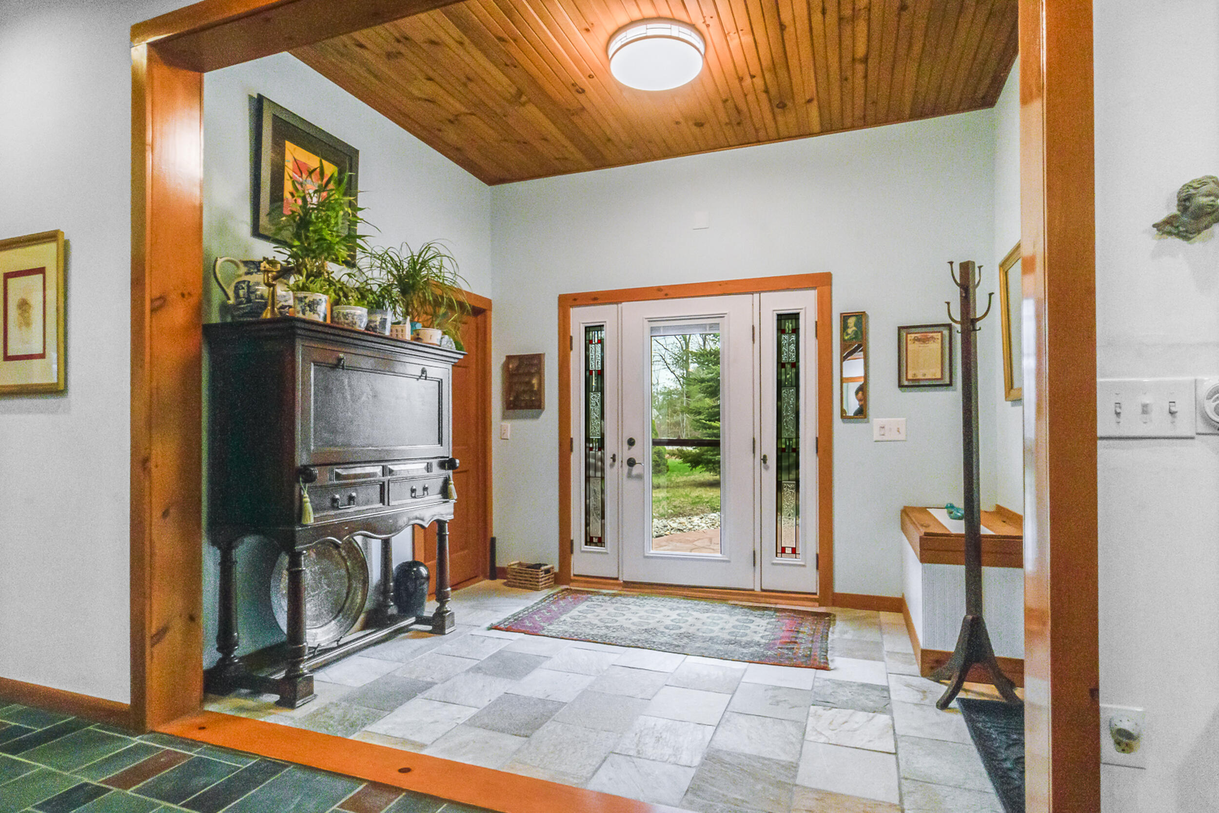 14 Cal Vista Drive Dayton ME 04005