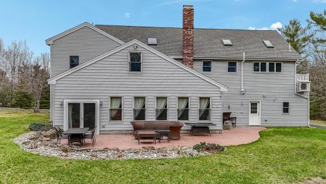 14 Cal Vista Drive Dayton ME 04005