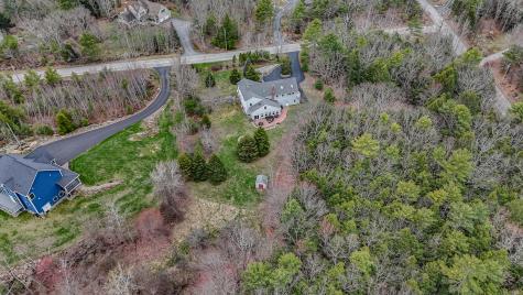 14 Cal Vista Drive Dayton ME 04005