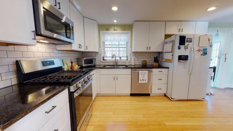 18 Winterbrook Drive York ME 03909