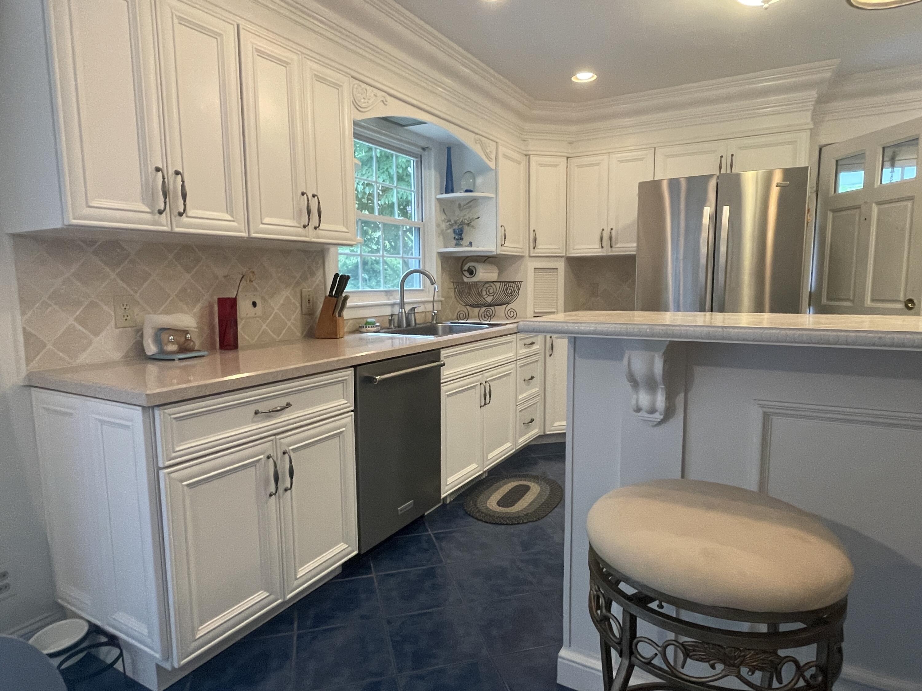 29 Delcliffe Lane Lewiston ME 04240