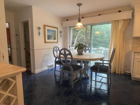 29 Delcliffe Lane Lewiston ME 04240