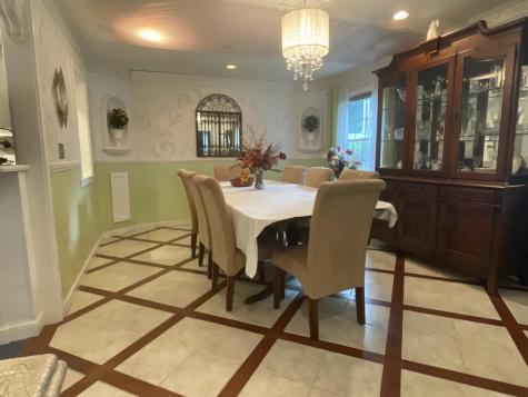 29 Delcliffe Lane Lewiston ME 04240