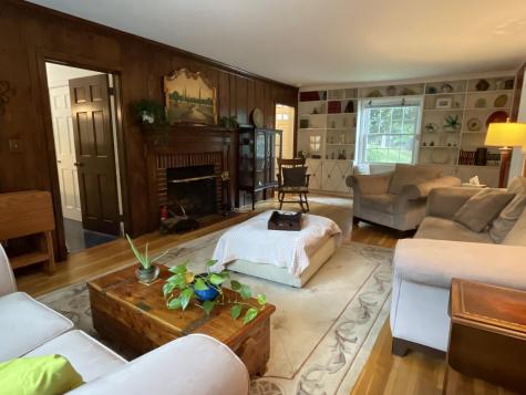 29 Delcliffe Lane Lewiston ME 04240