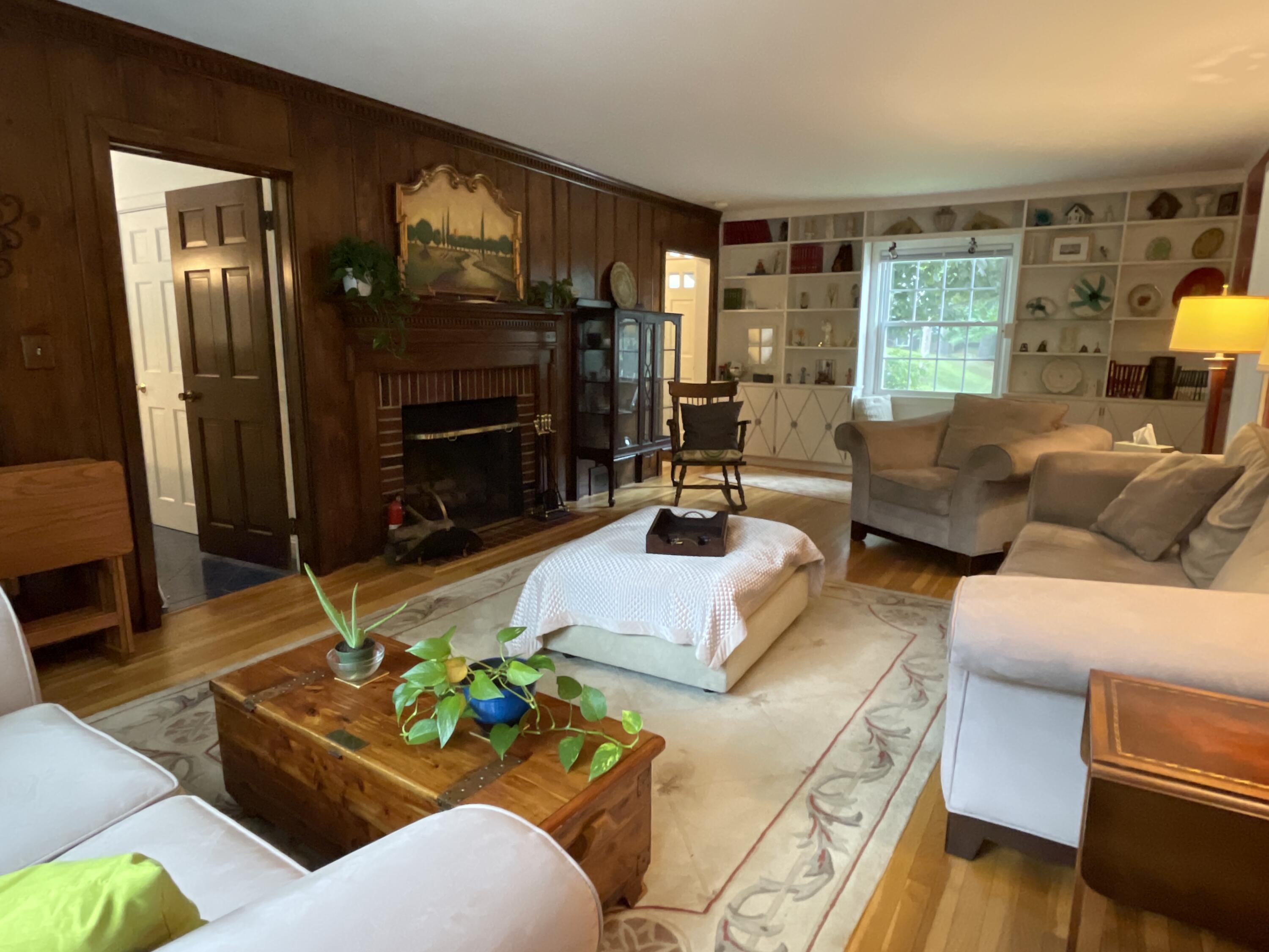 29 Delcliffe Lane Lewiston ME 04240
