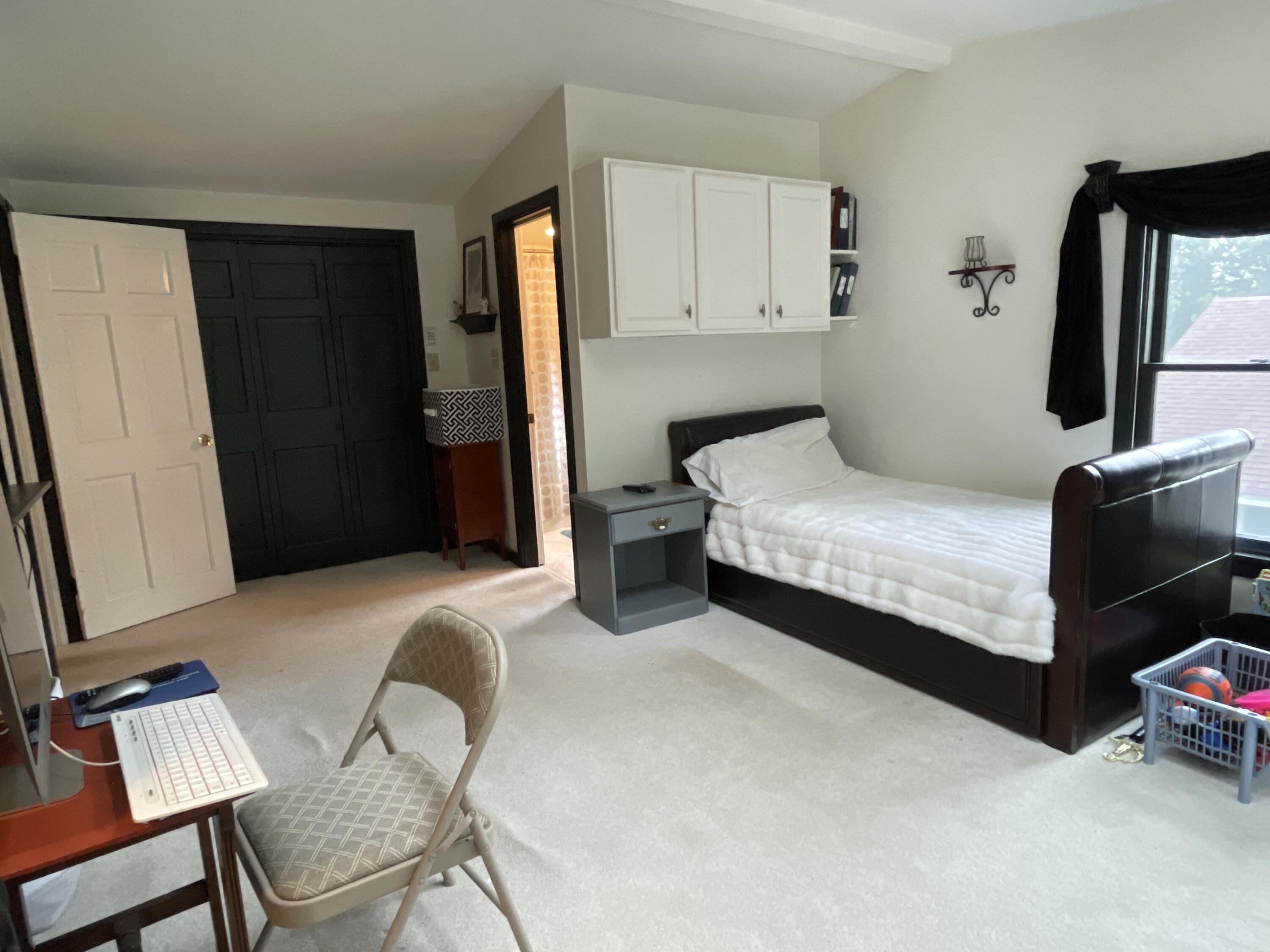 29 Delcliffe Lane Lewiston ME 04240