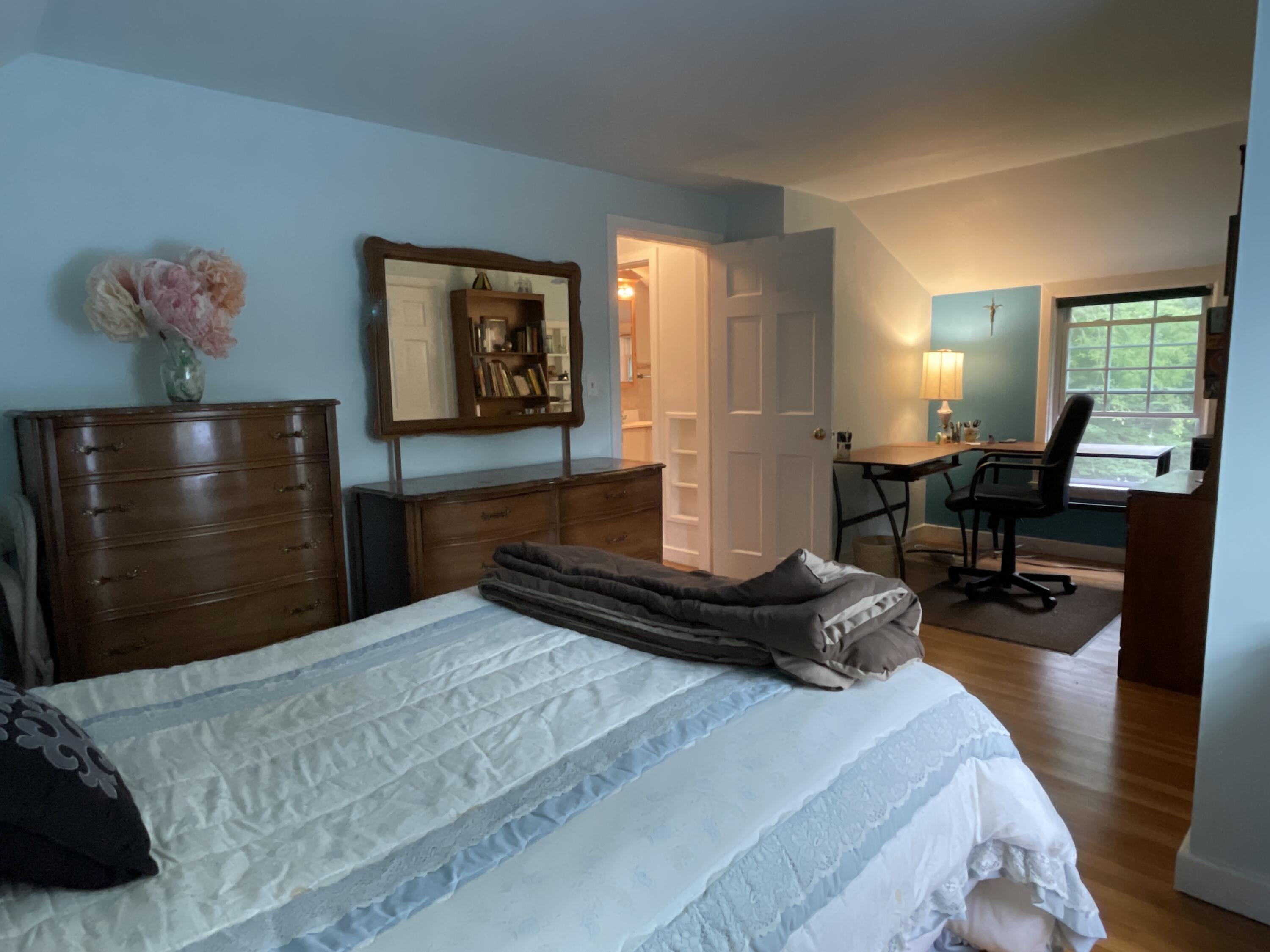 29 Delcliffe Lane Lewiston ME 04240