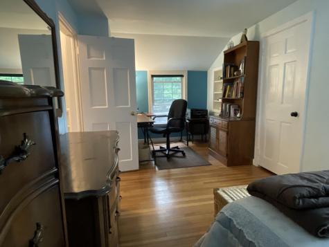 29 Delcliffe Lane Lewiston ME 04240
