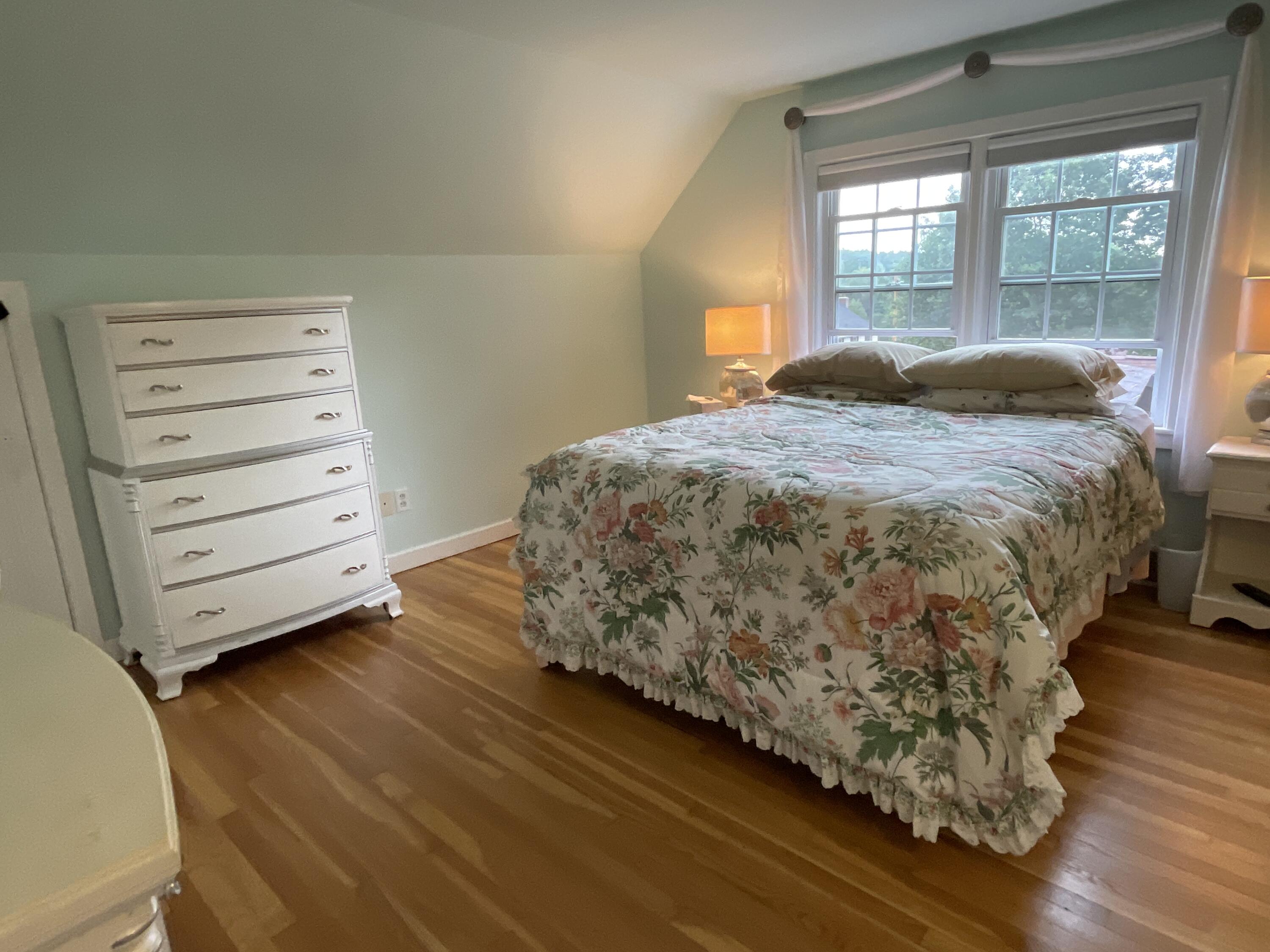 29 Delcliffe Lane Lewiston ME 04240