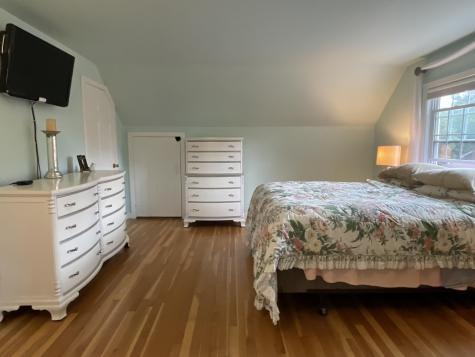 29 Delcliffe Lane Lewiston ME 04240