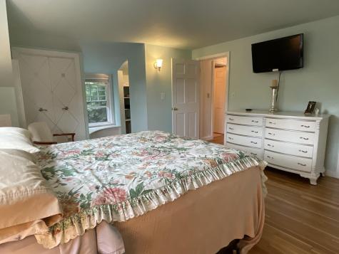 29 Delcliffe Lane Lewiston ME 04240