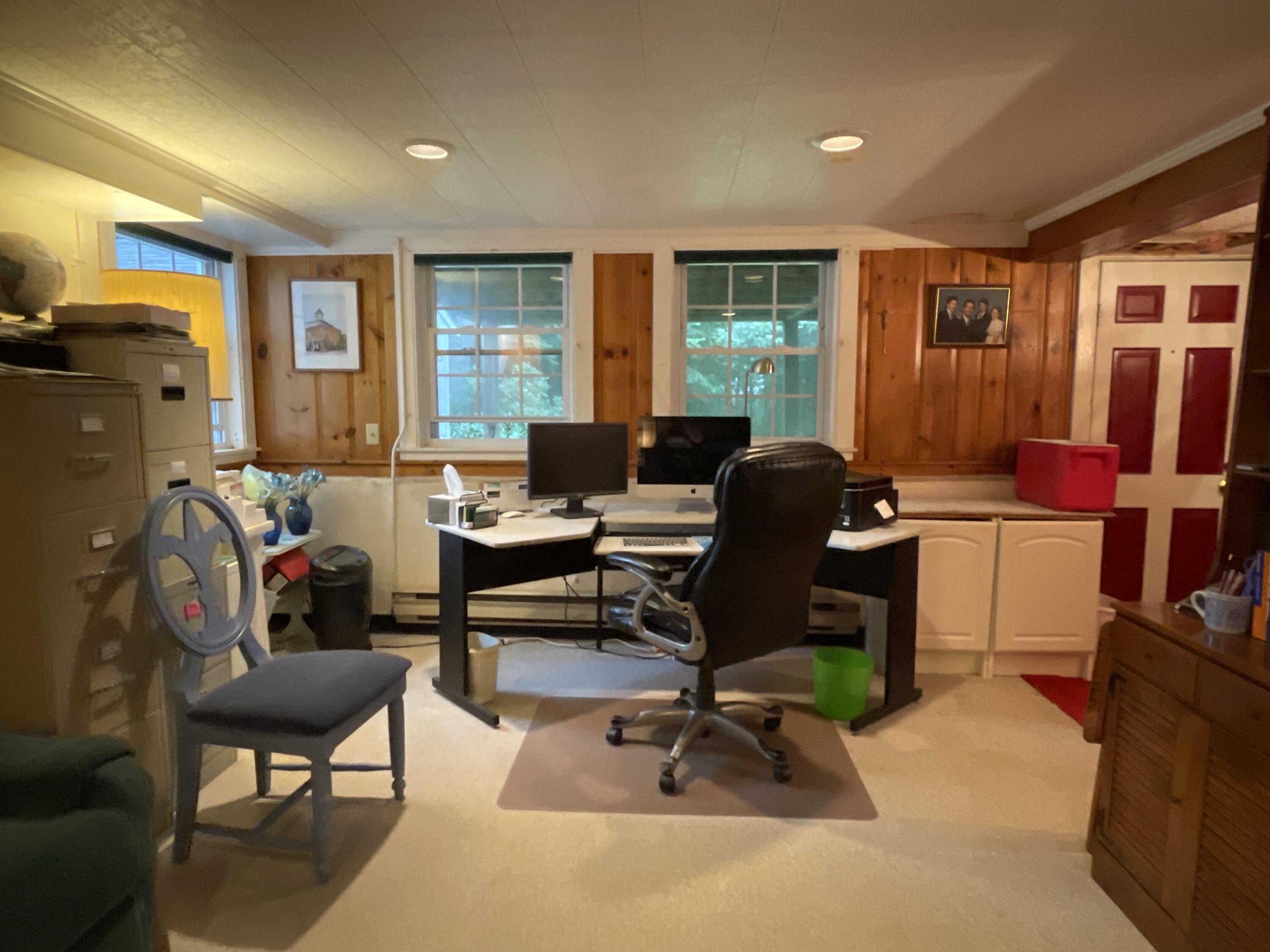 29 Delcliffe Lane Lewiston ME 04240
