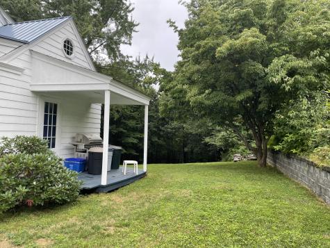29 Delcliffe Lane Lewiston ME 04240