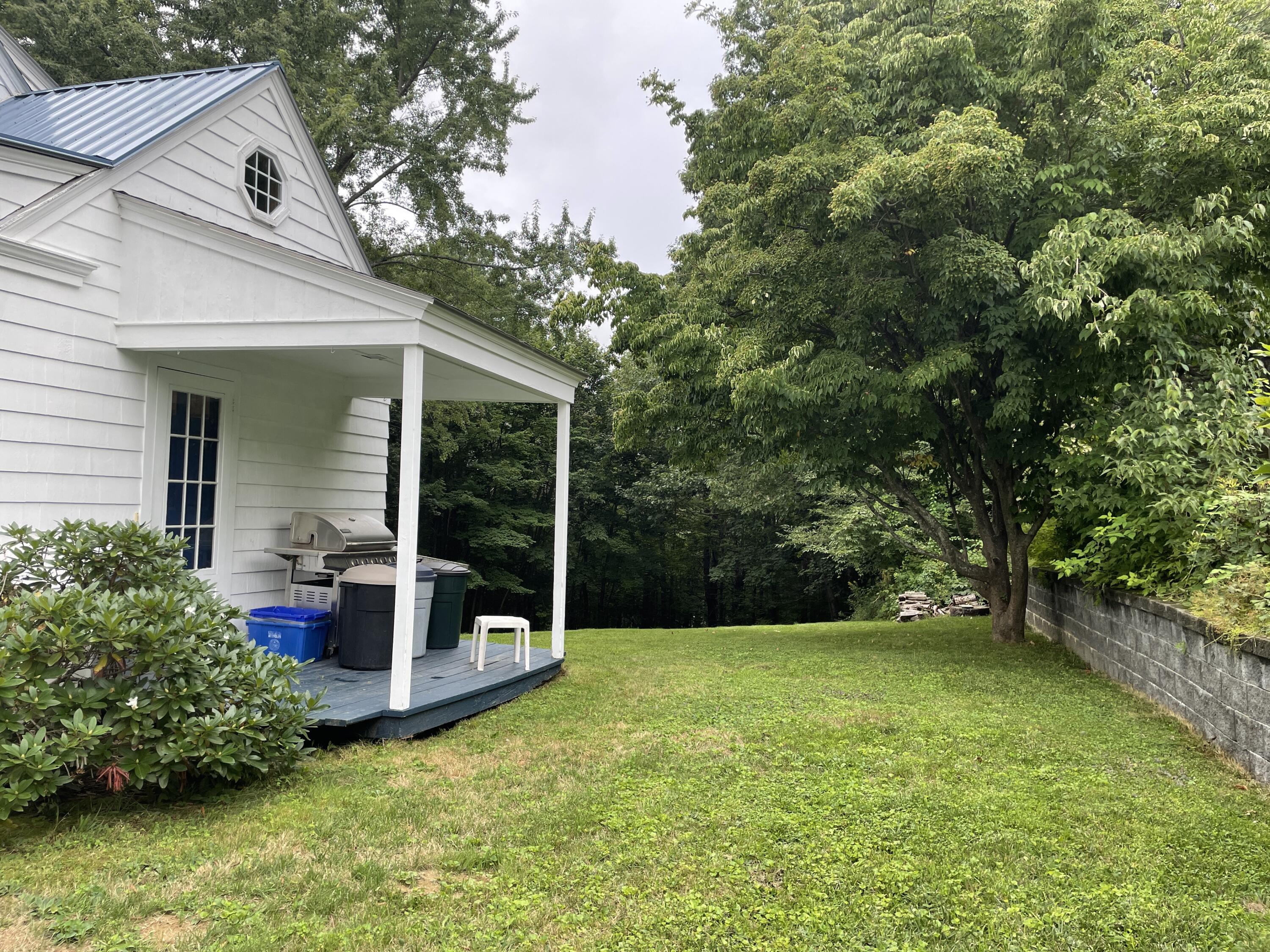 29 Delcliffe Lane Lewiston ME 04240