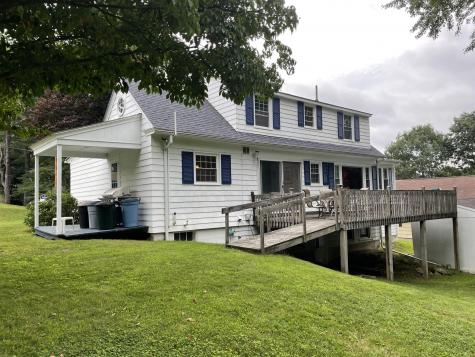 29 Delcliffe Lane Lewiston ME 04240